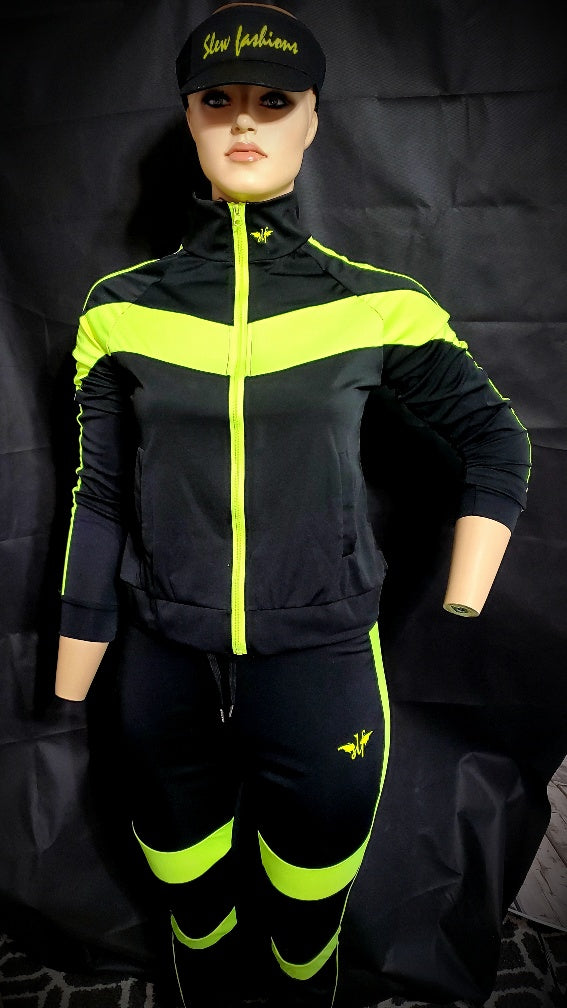 Skip to the end of the images gallery Skip to the beginning of the images gallery Plus size new contrast colors zip-up stylish pocket stretch loose sport two-pice see xxl